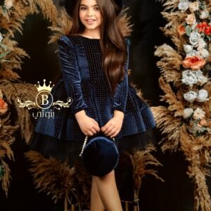 Velvet estrass dress with hat
